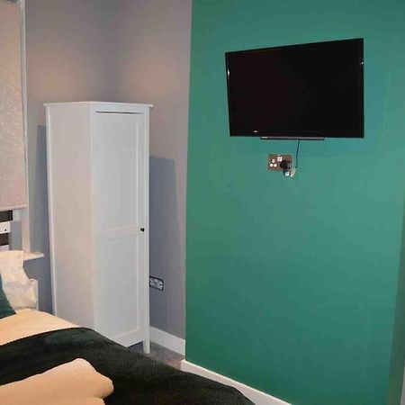 Unique 4 Bed House In Derby Perfect For Contractors And Families Vila Exterior foto